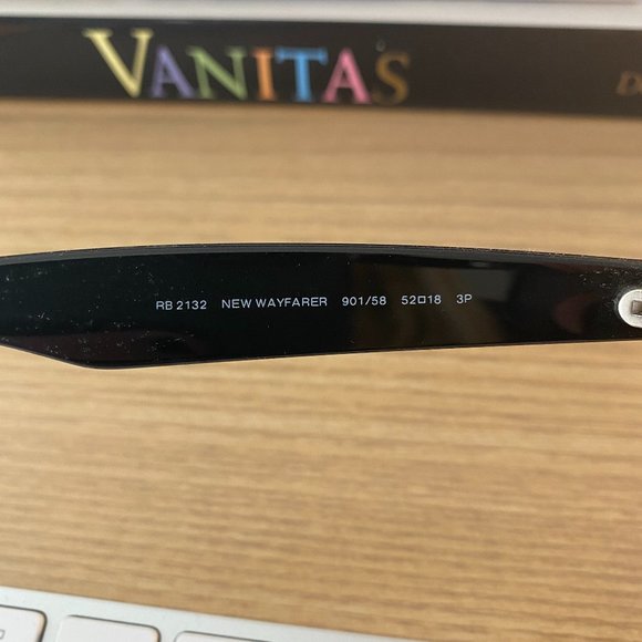Ray-Ban Polarized Wayfarers main image 4